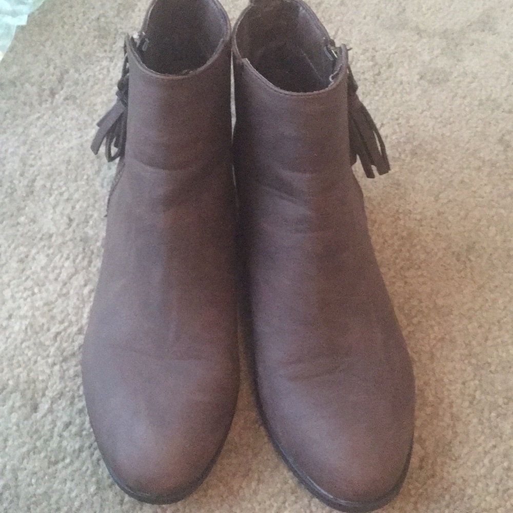 Boots - Picture 2 of 2